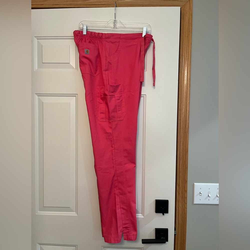 Women’s Carhartt watermelon pink textured scrub pant. Size medium - Picture 4 of 14
